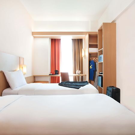 Ibis Bandung Trans Studio Extérieur photo