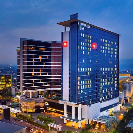 Ibis Bandung Trans Studio Extérieur photo