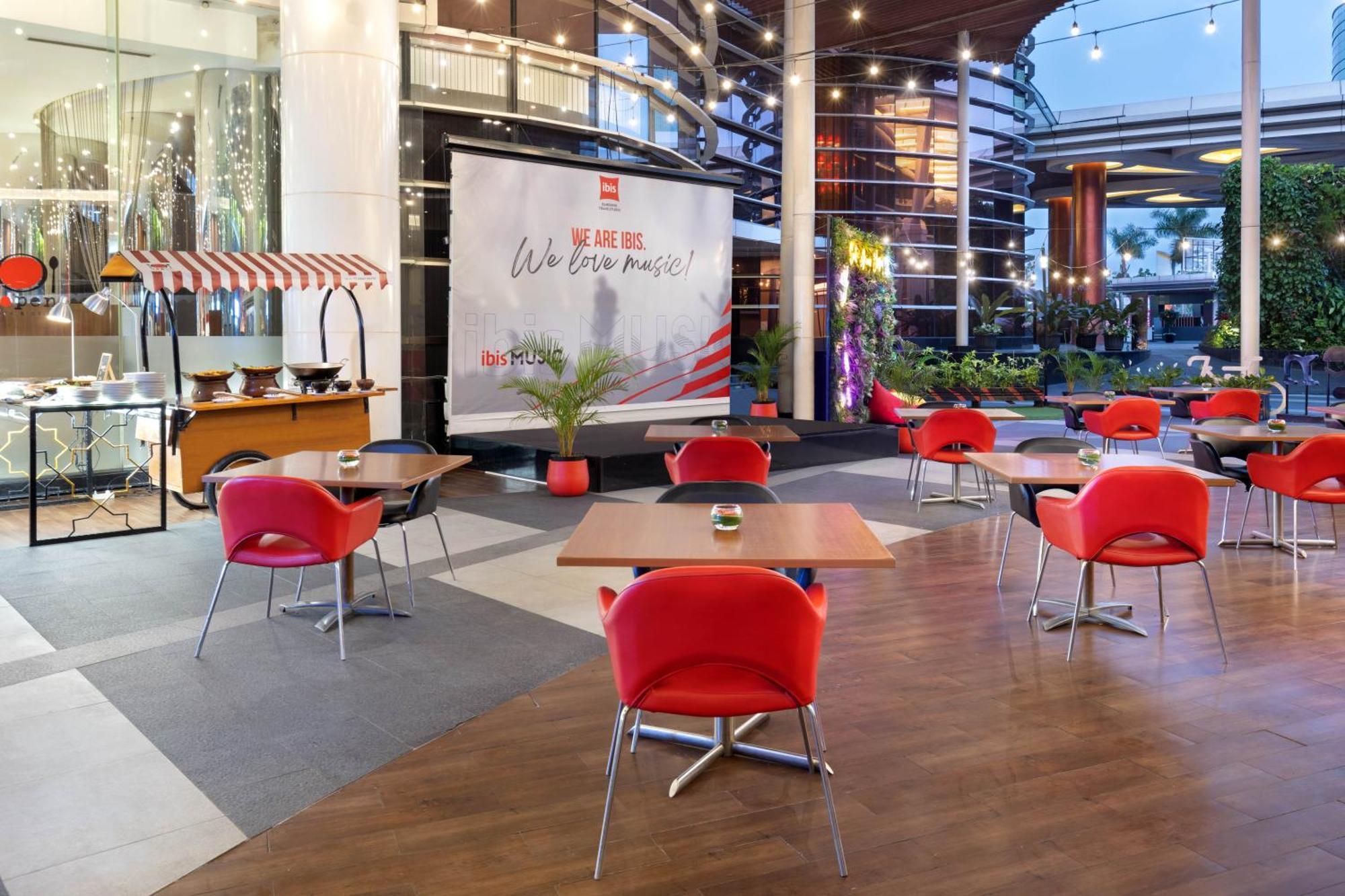 Ibis Bandung Trans Studio Extérieur photo