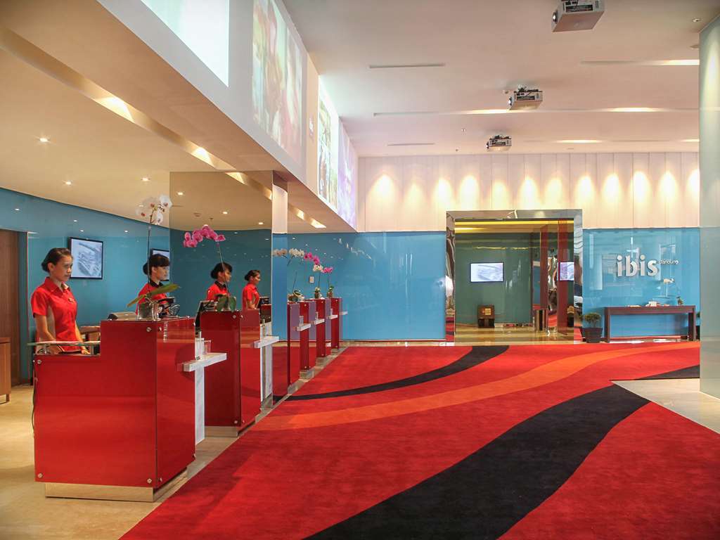 Ibis Bandung Trans Studio Extérieur photo